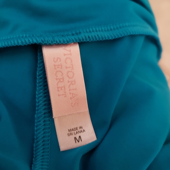 3 Pairs Of Silky Flowing Gaucho Capris-length Pants - Picture 5 of 8